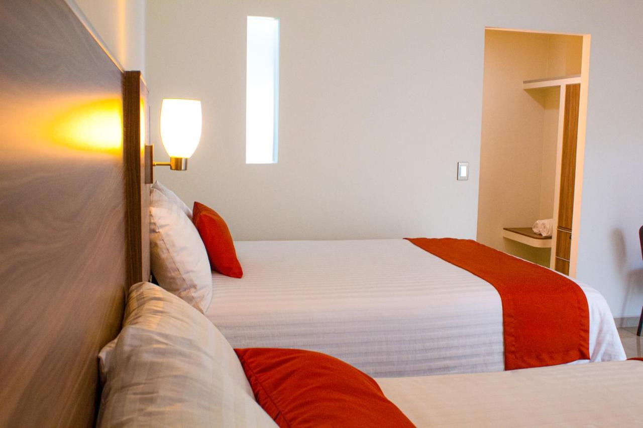 Hotel La Casa Del Reloj - Zona De Hospitales Città del Messico Esterno foto