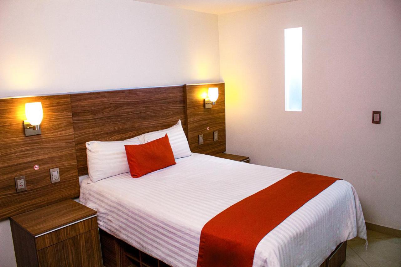 Hotel La Casa Del Reloj - Zona De Hospitales Città del Messico Esterno foto